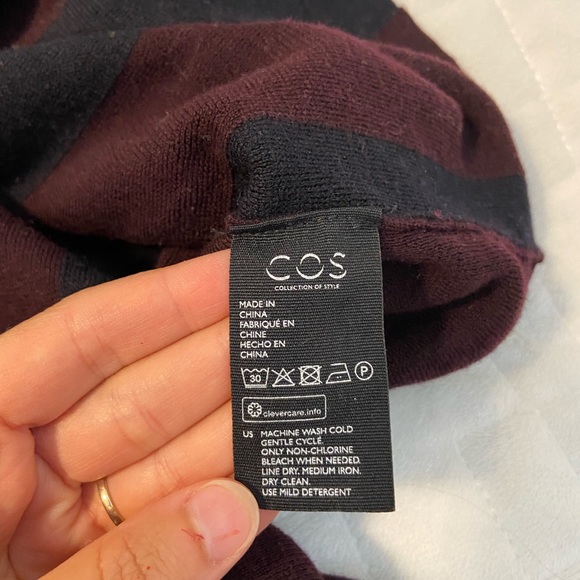 COS Striped matching set in Navy and Burgundy - Picture 6 of 6